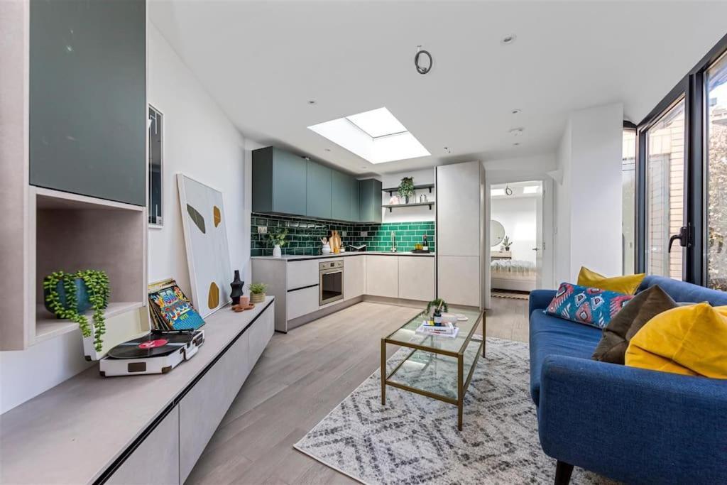 Cozy Leyton House With Garden And Small Terrace London Eksteriør bilde