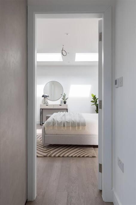 Cozy Leyton House With Garden And Small Terrace London Eksteriør bilde