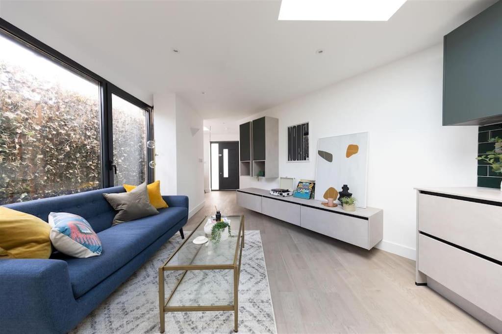 Cozy Leyton House With Garden And Small Terrace London Eksteriør bilde